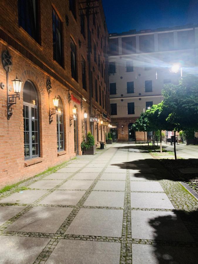 Apartament Stara Przedzalnia Zyrardow Exterior foto